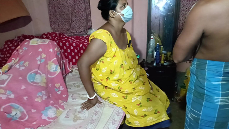 Pakhi0705: 隣の友達の妻が部屋に一人でいる