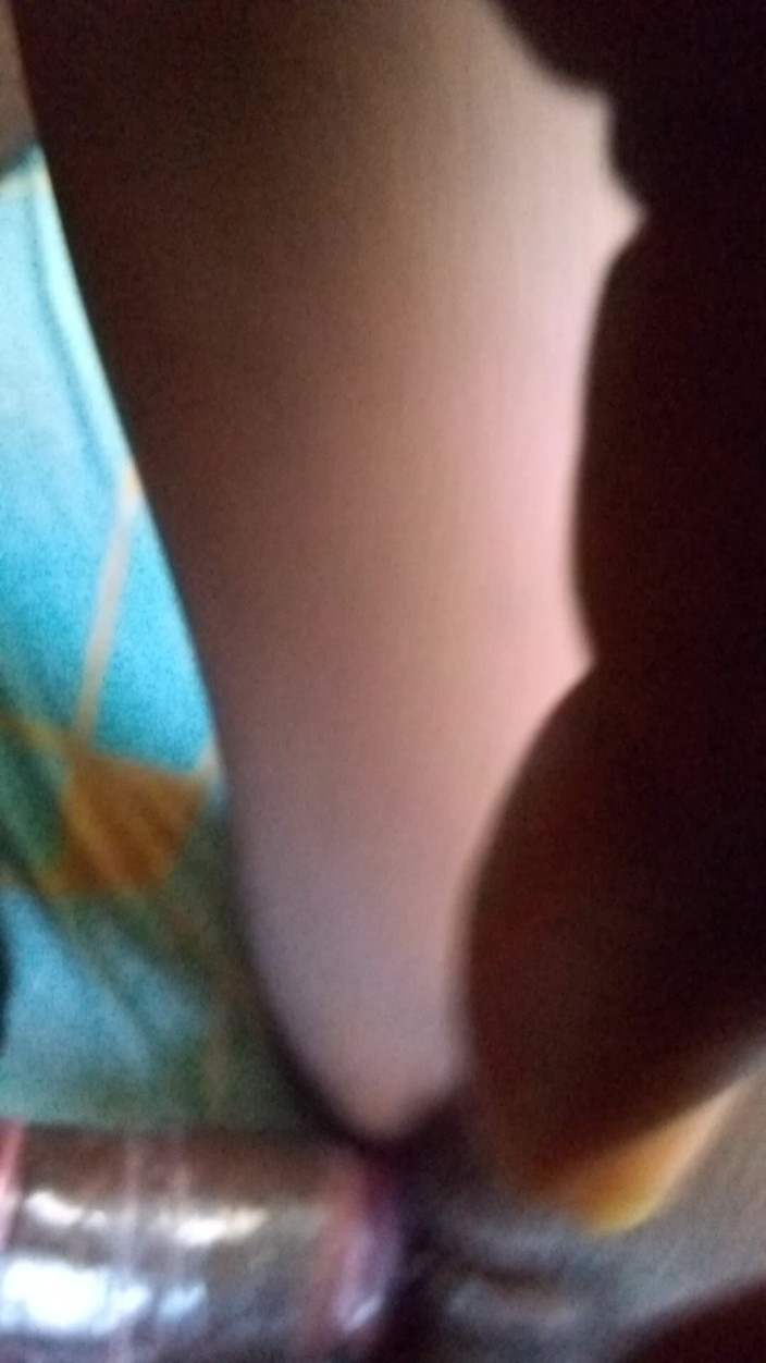 Londiq girls: Fingering and Fucking Fat Clit