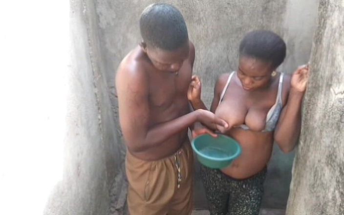 Viporn sex bais: Byla jsem svedena mojí tchýní po pití mléka z jejích...