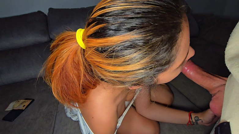 Labestiaylabella: Sorellastra riceve un regalo per fare sesso con il fratellastro