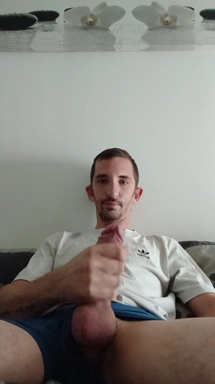Alexis bondoux: Xxl of a Young Guy with Big Cumshot