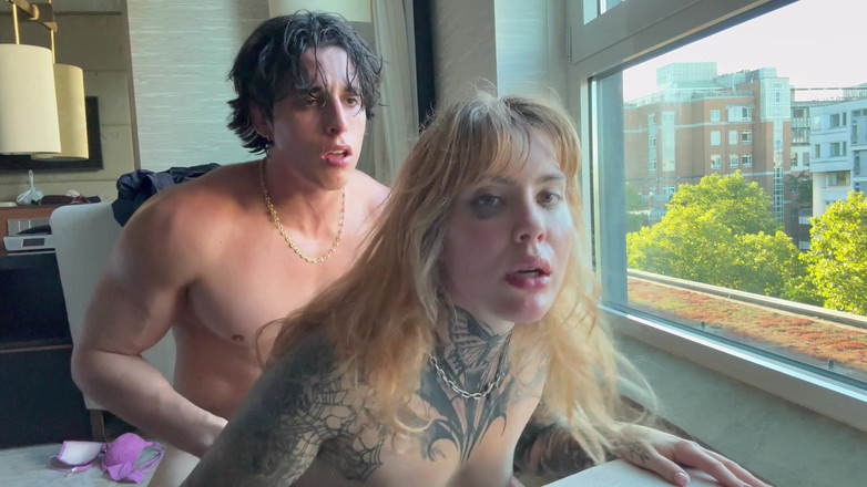 Gattouz0: 보지를 파괴하는 발정난 밀프