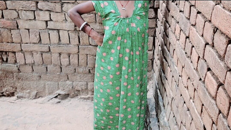 Trilokinath: Adik tiri dan adik tiri berbagi dan toketnya yang dipuji...