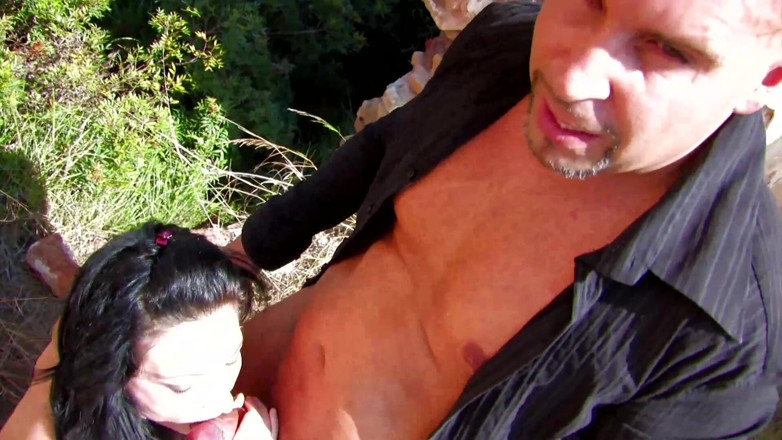Real Home Made: Big boobs girl loves the pussy penetrated