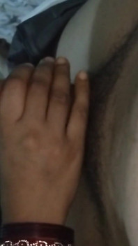 นวดน้ำมันแล้วแฟนสาวช่วยจับมือให้แตกคาปากใหญ่