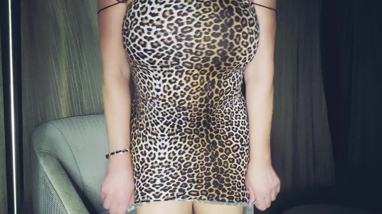 Coralyn Jewels Gems: Versaute erwartet