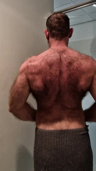 Hairy Ass Reveal