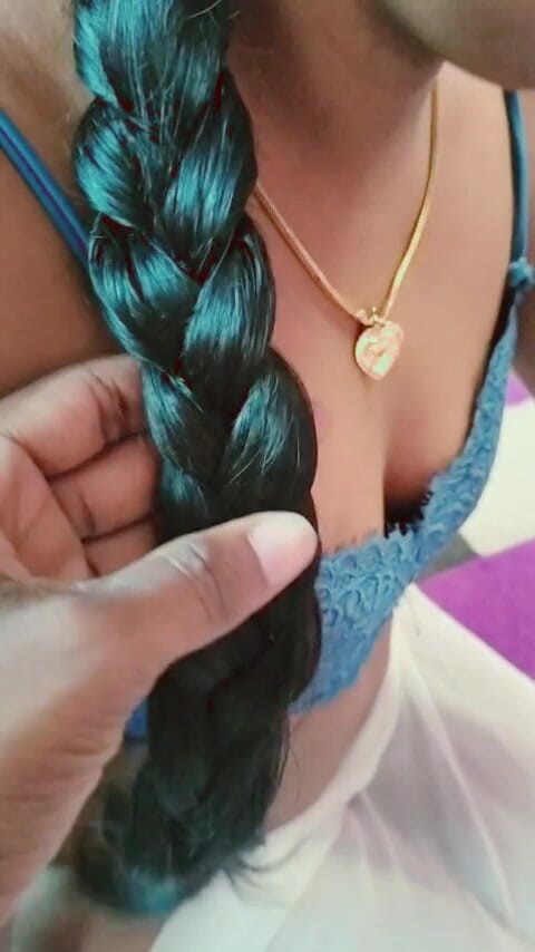 kaaiya: Tamil Girl Hair Fetches