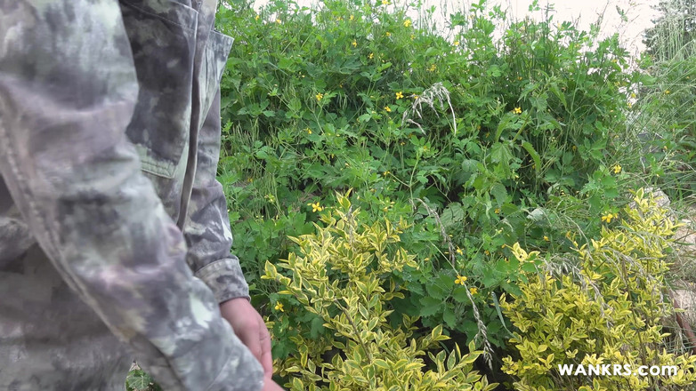 Wankrs: Ruk alsjeblieft mijn ongecensureerde pik vreemdeling af!