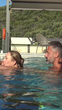 Behind the Scenes of All Natural MILF Julia North Underwater Soft in the Pool