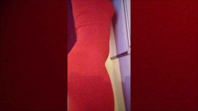 Joslin: Sissy Joslin tańczy w czerwonej sukience