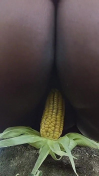 Hot Evangelical From the Countryside with a Big, Greedy Pussy Squirting on the Corn Cob