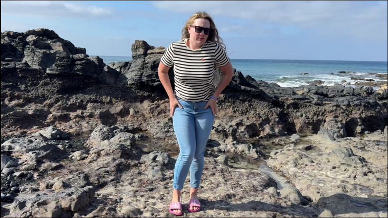 Emma Voyeur: Another Beach Accident - Wet Jeans by the Shoreline