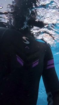 Underwater Giantess Hunts & Claims Her Tiny Prey
