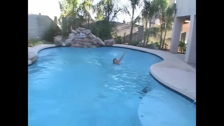 The Transexuals Megastore: A Trans En Pool