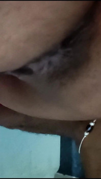 Look How My Step Sister Is Peeing Out of Her Pussy