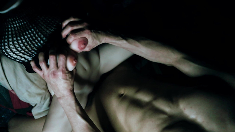 SEXY_GUYBEST: 和一个紧致的甜美女友的激情性爱