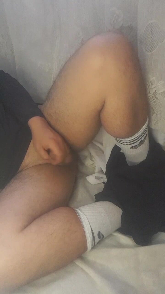 Abe Abe: Ladyboy Fuck Self Small Dick