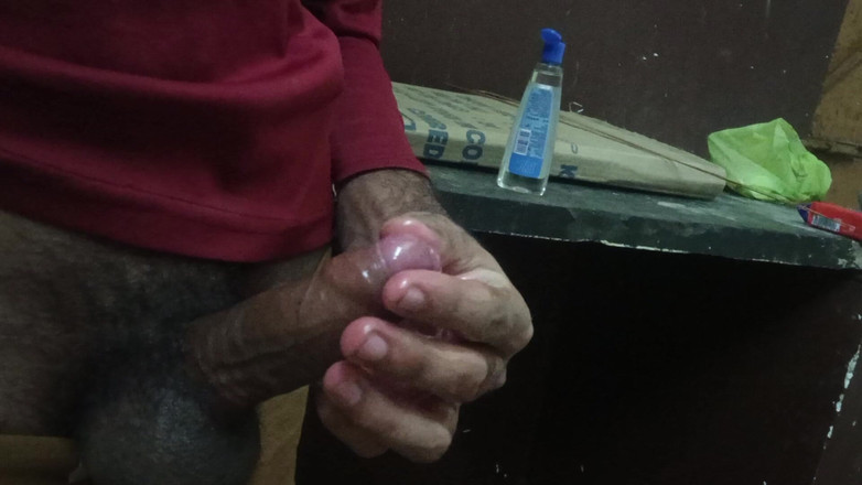 Brijesh 270: Mi esposa me deja sola en casa pero mi vecino...