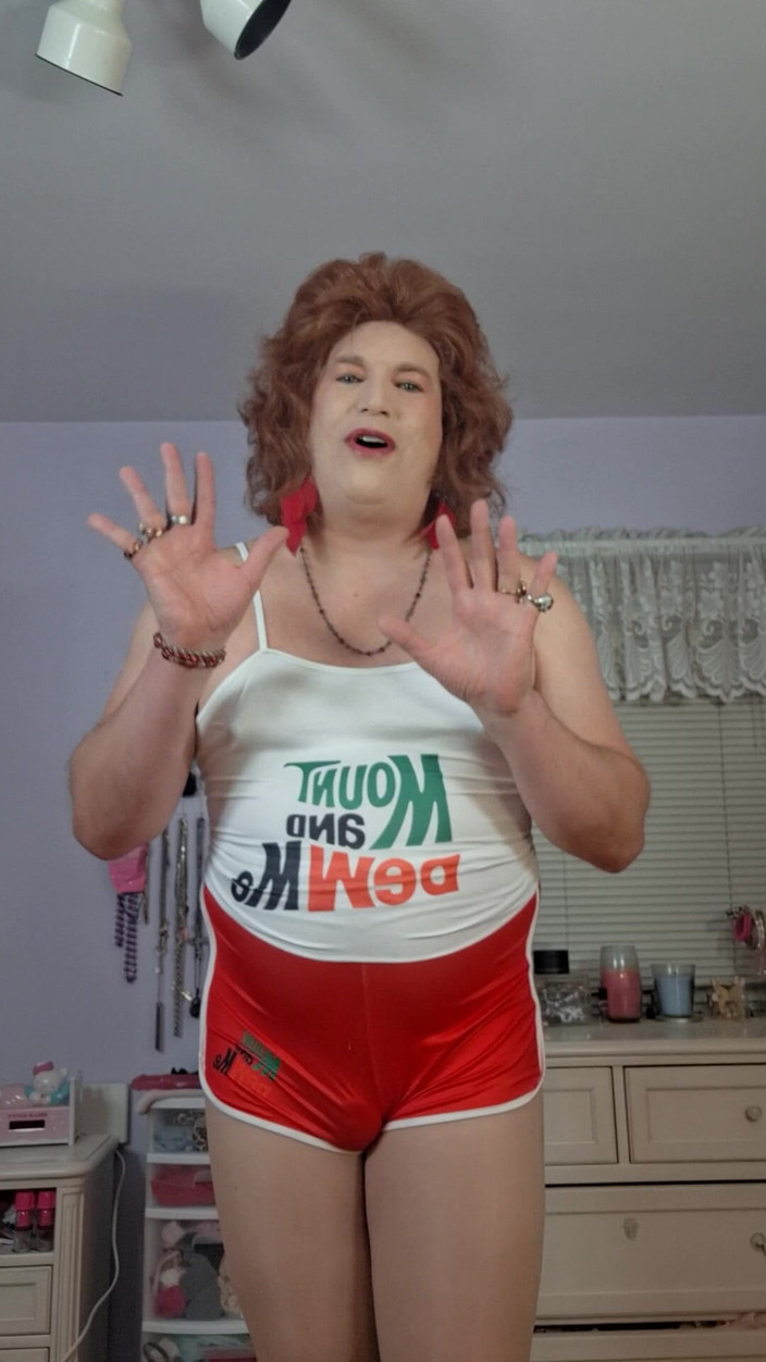 Victoria Lecherri: Travesti Ateşli Evli Kadın Olarak Gizli Hayatım!