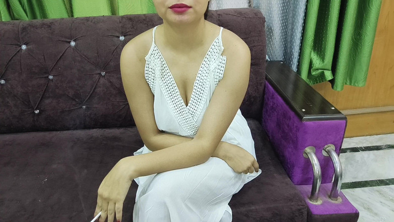 Saarabhabhi6: Desi Indische melkachtige borsten, Indische vriendin wordt hard geneukt door...