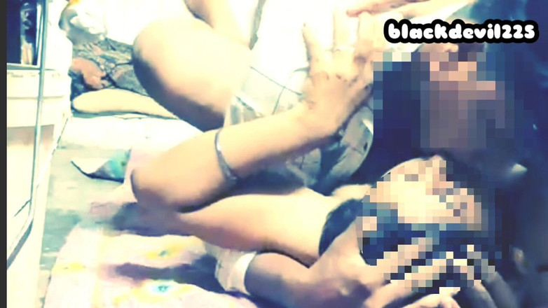 Mandadum: Desi-vrouw neukt romantiek (telugu) -1