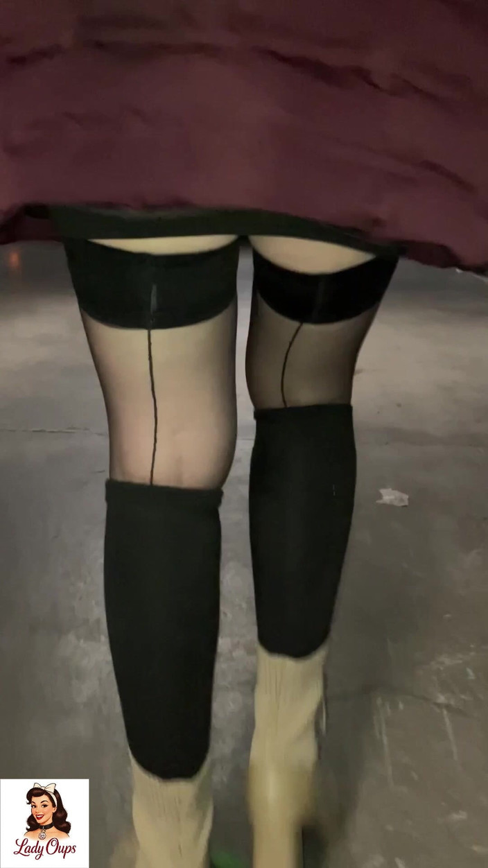 Lady Oups: Kesejukan tidak menghalang pelacur