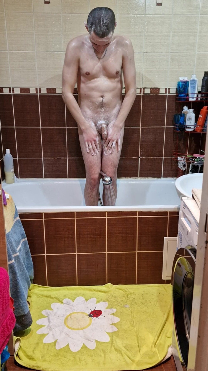 Fap_man93: Rychlá ranní sprcha pro lepší začátek dne