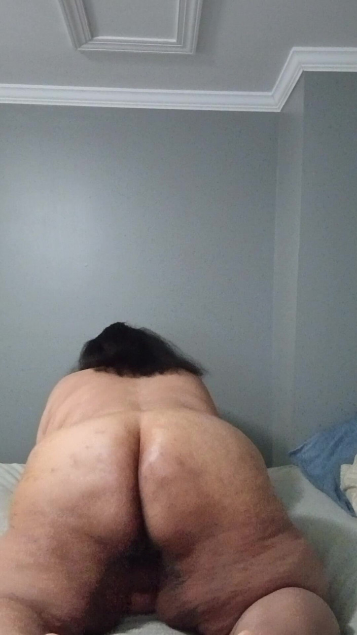 Jessica pigslut: Fat Slut All Oiled up