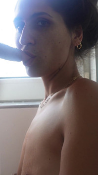 Wild Blowjob in the Shower - Mina Javed Goes Full Throttle