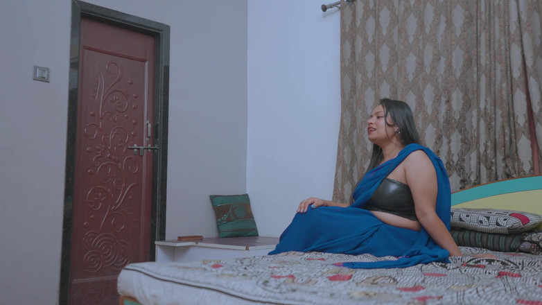 Next short: Indisches heißes schönes desi-mädchen für sari laden freund hardcore sex...