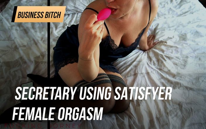Business bitch: Secretary using satisfyer female orgasm