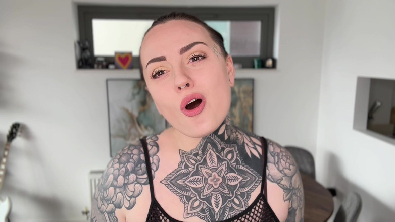 Miss Valentina: Buang Si jalang