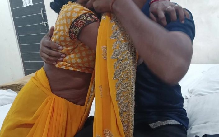 Desi Indian studio: Priya Bhabhi zavolá svému nevlastnímu bratrovi, šuká kundičku a manžela