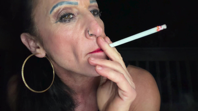 Kandylegsxxx: Smokin Hot Chain Rökning och Puffing My 120s