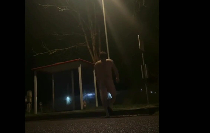 No limit cbt slave: Naked Flashing and Walking Outdoor and Risky Places
