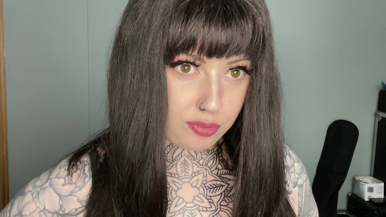 Miss Valentina: 离开你老婆的10个理由