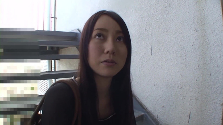 Asian Mature Climax: Having fun on the stairs showing her package