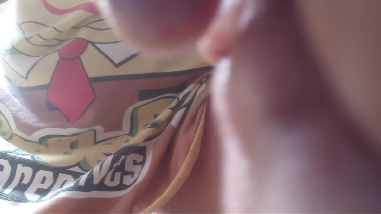 Lobicam: 哺乳瓶でオナニーします。私は魅了されています。ほら。