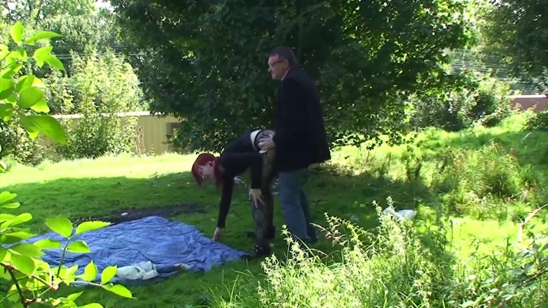 Public Entertainment: Couple fucking in the open