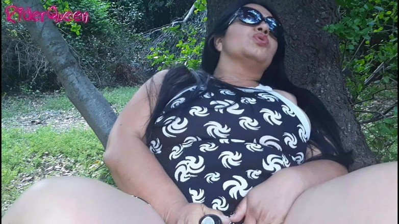 Riderqueen: Bbw sục cu trên núi country