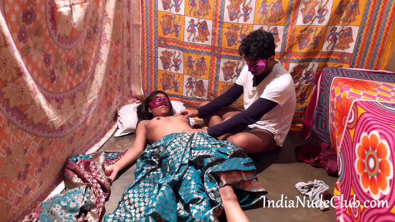 Desi Papa: 새 신부처럼 섹스하는 기념일 밤에 인도 와이프