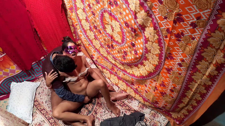 Desi Papa: Tante sange asal desa india lagi asik fingering memeknya sebelum...