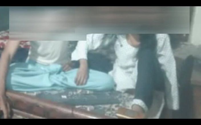 Tarelgc: Un couple pakistanais baise la sodomie et la chatte en...