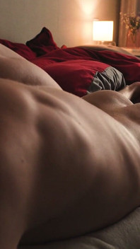 Joven Papá Gime Fuerte Y Habla Sucio, Almohada Intensa Follando Tus Agujeros Apretados