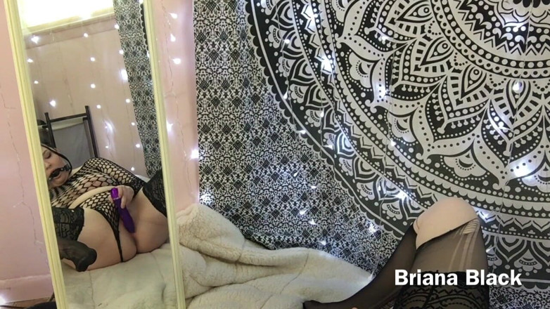 Briana Black: Slut's first time anal fuck show