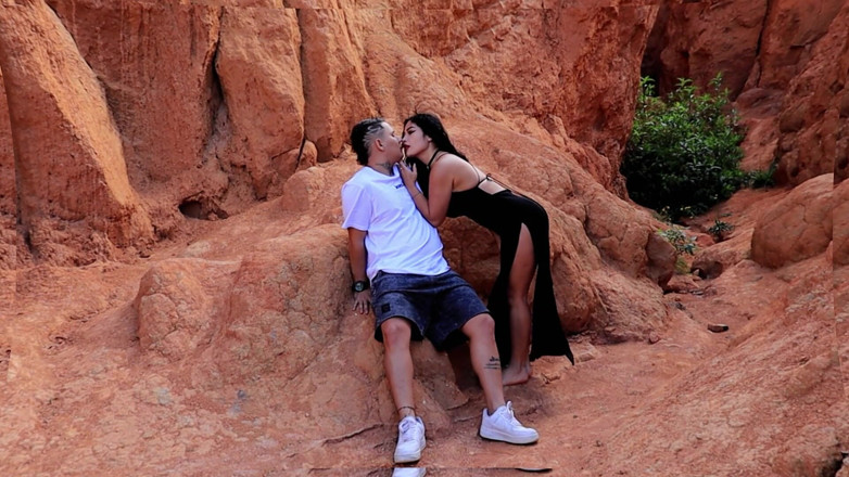 Aaroon Mush: Outdoor Sex! a Cute Colombian in the Middle of the...