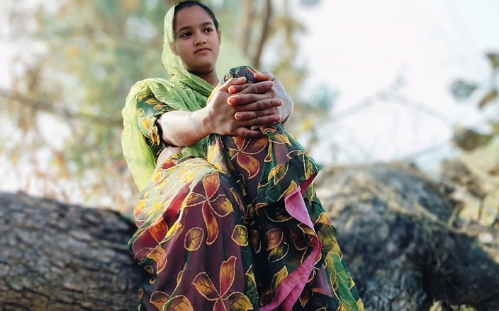 Fuckkkker: ジャングルで義理の息子に犯されたインドのデジ村の叔母