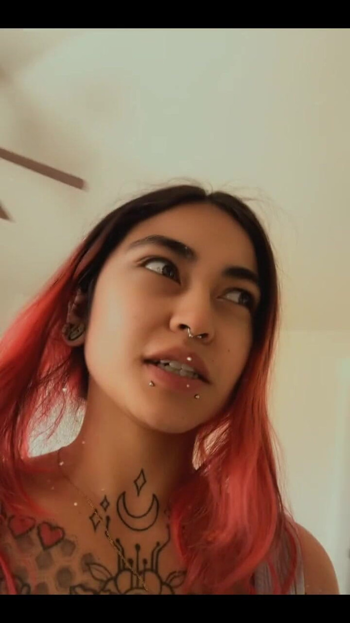 lilRavenFox: Nový dům právě upadl