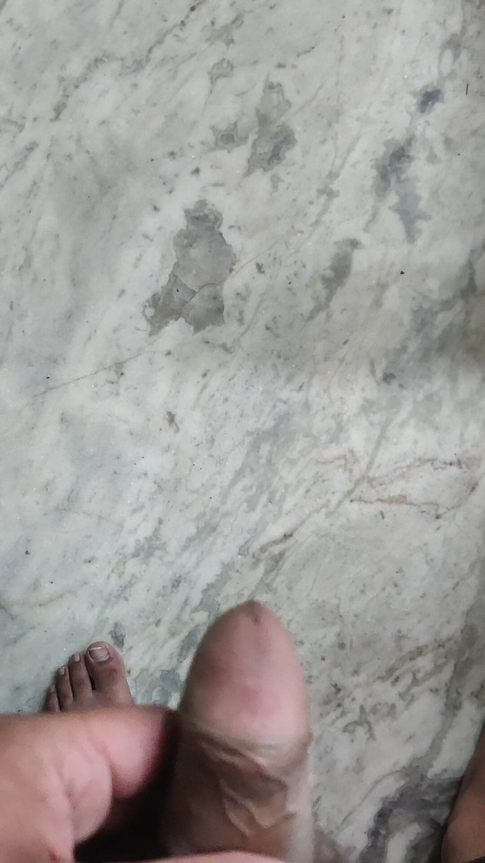 Mysterious island: Hommage à Mary John